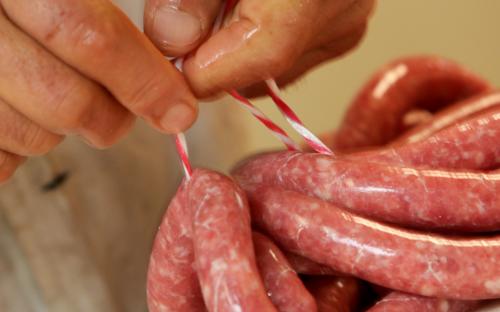 preparazione salsiccia
